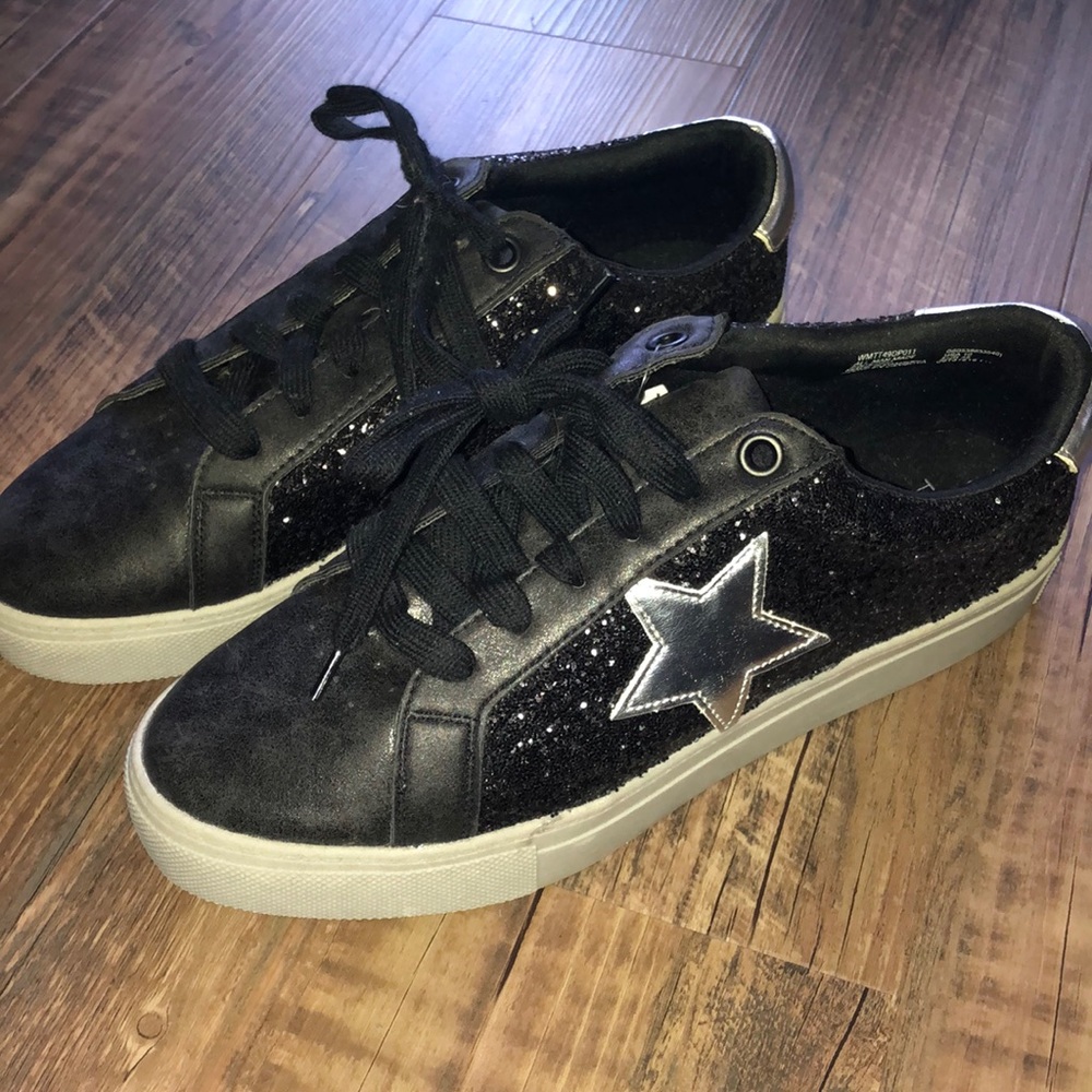 Time and Tru Glitter Sneakers Sz. 10 BRAND NEW